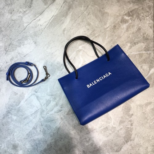 Balenciaga best sale tasche fake